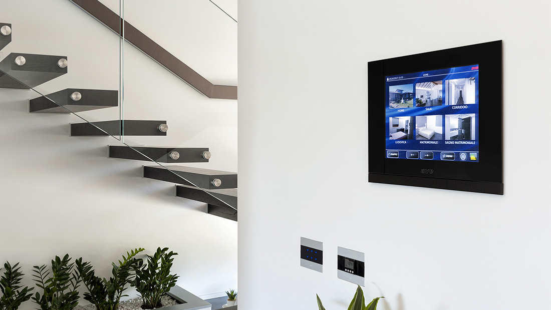 Smart home: endless possibilities of management with DOMINA plus IoT ready home automation