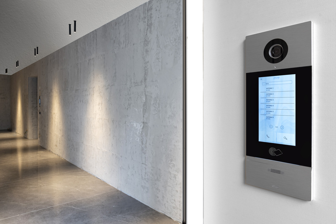 Postazione esterna Building con display touch 7"