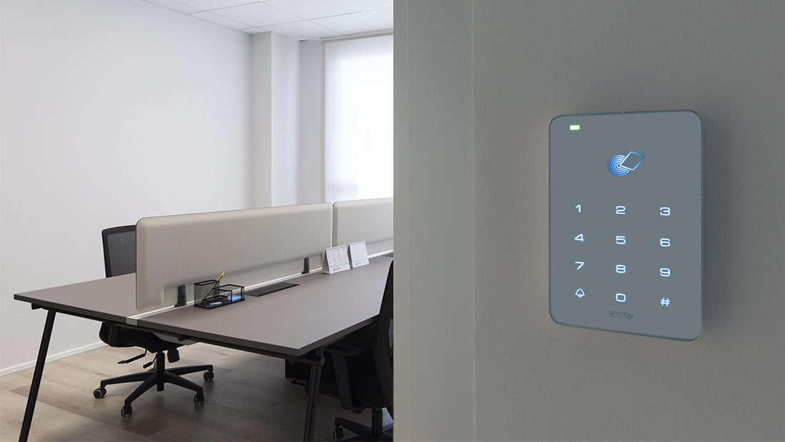 AVE Numeric Keypads: smart access for offices and coworking spaces